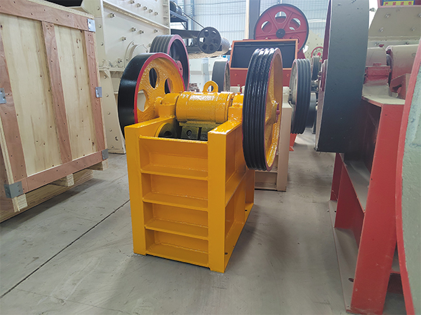 煤矸石顎式破碎機(jī)